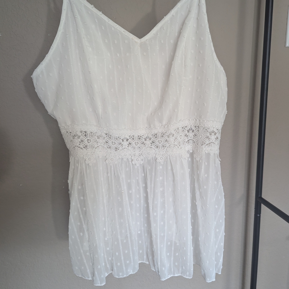 White Lace Trim Sleeveless Top